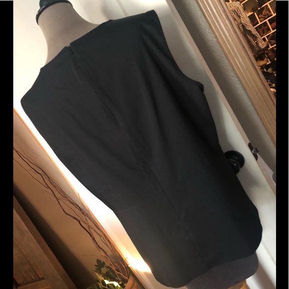 Plus size Top - Picture 5 of 8